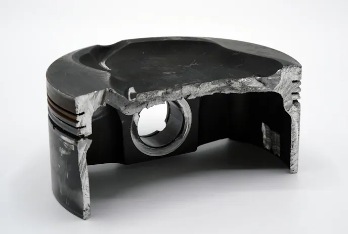 Cracked piston.
