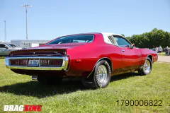 the-horsepower-of-family-pietro-sinicropis-1973-dodge-charger-se-www.dragzine.com-16