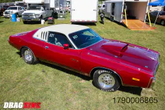 the-horsepower-of-family-pietro-sinicropis-1973-dodge-charger-se-www.dragzine.com-3